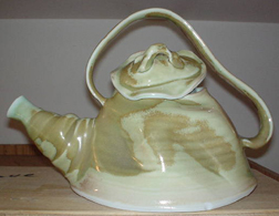 May's new Dec04 teapot1